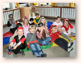 Fasching im Kindergarten 2006