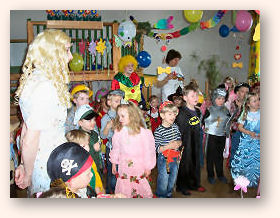 Fasching im Kindergarten 2006